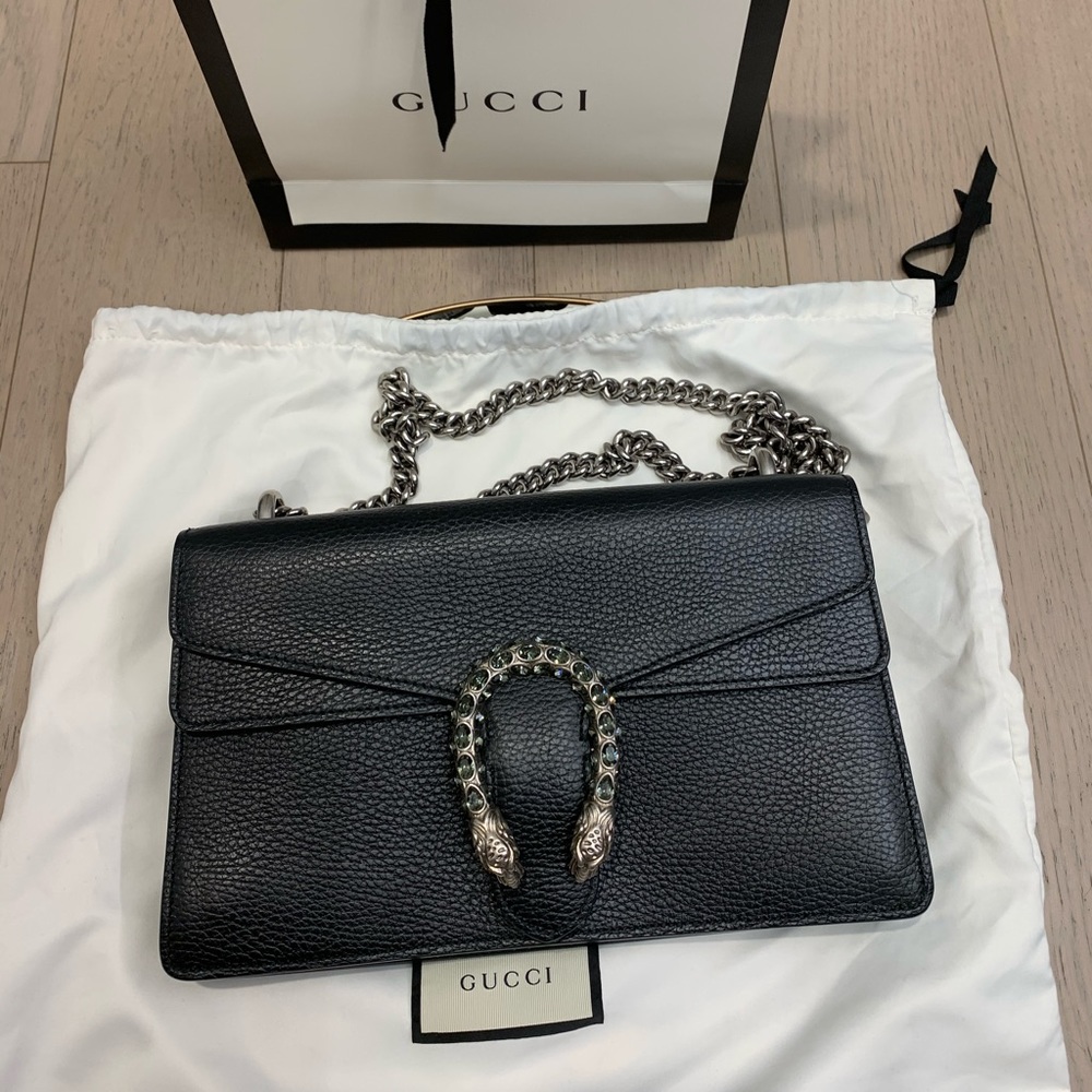 Black Gucci Dionysus leather shoulder bag